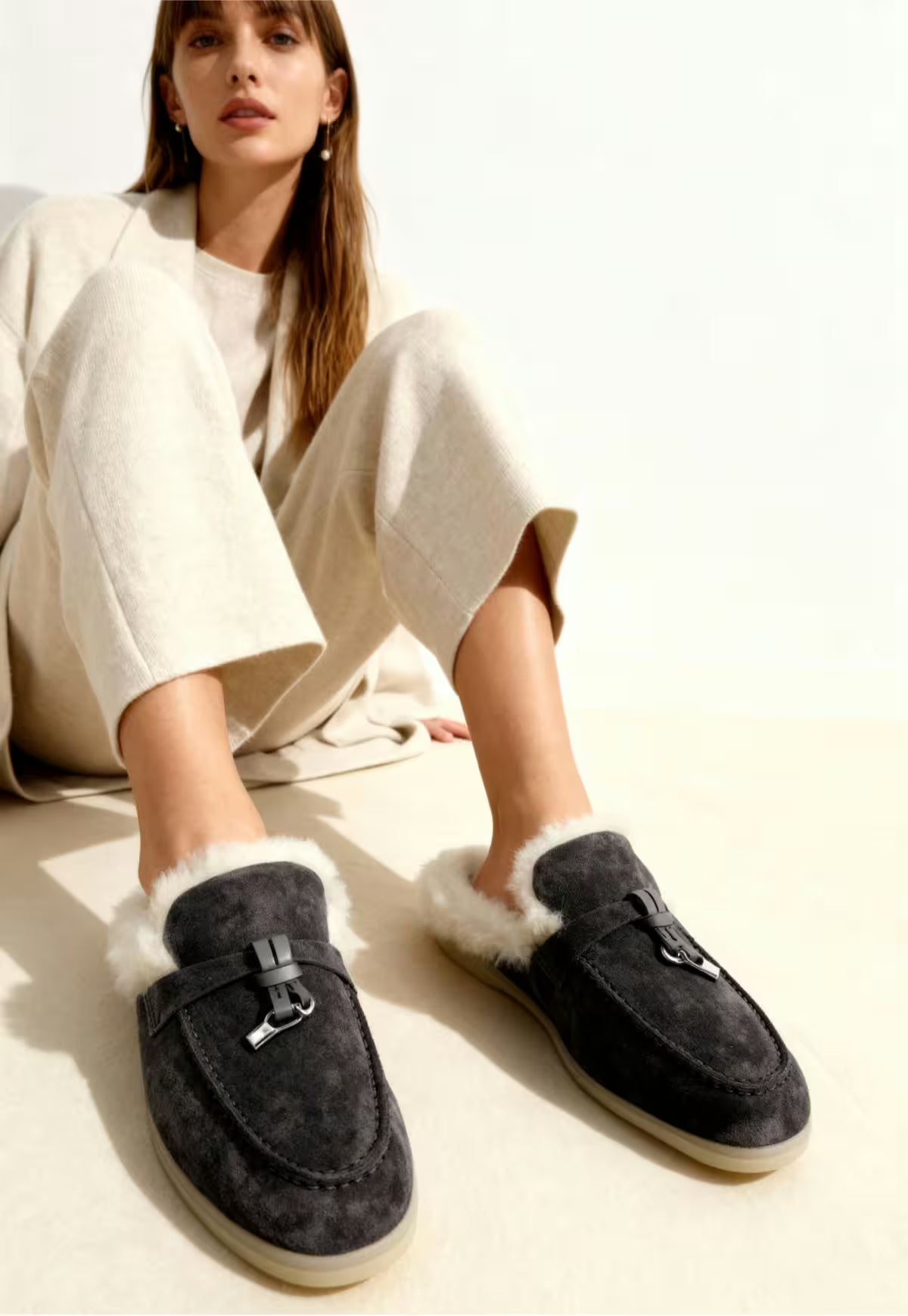 Fiorana Women's Anthracite Lambskin Mules