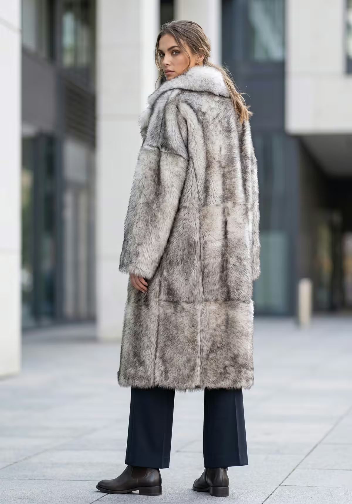Exclusive Toscana Lambskin Coat Frost Grey – Silver Grey with Lapel Collar Model 1076