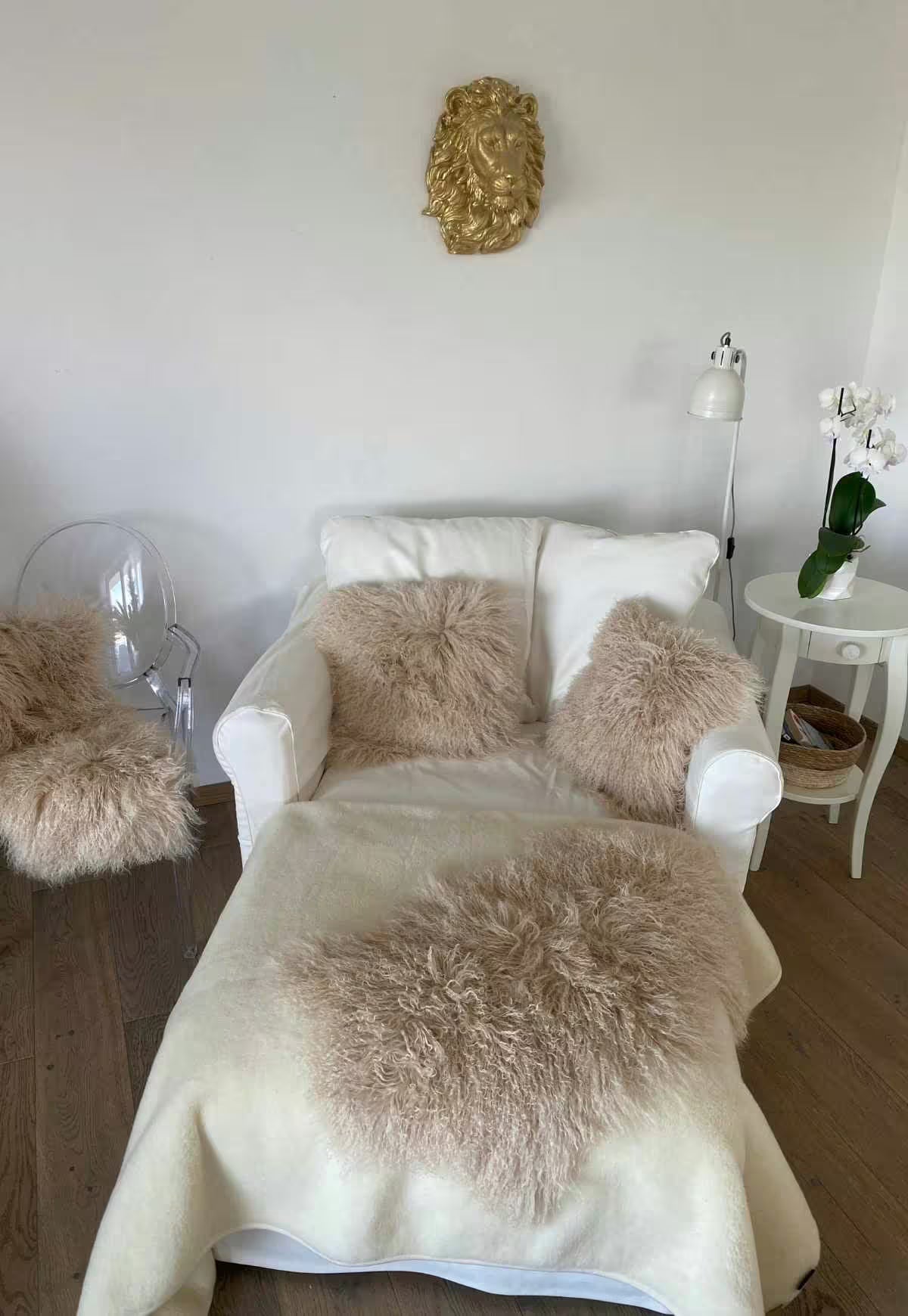 Tibetan Lambskin Beige – Original Tibetan Lambskin